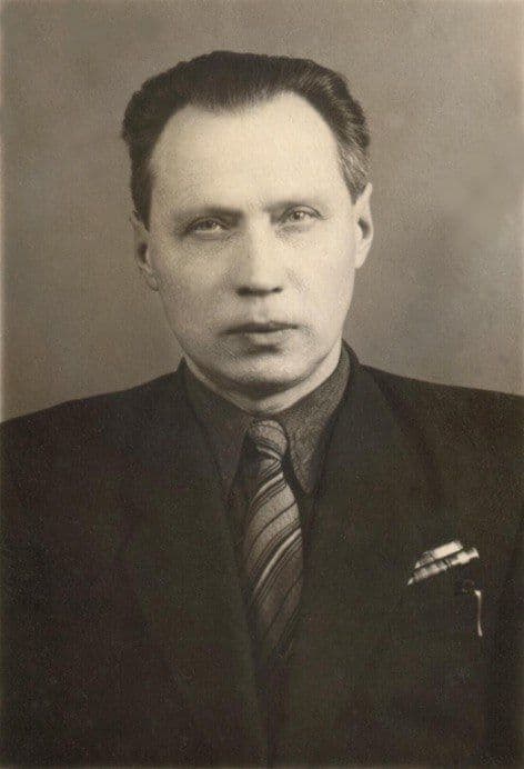 БОГДАНОВ Виктор Ильич