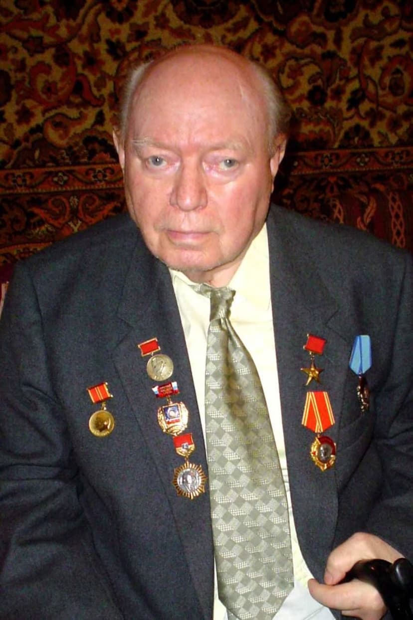 ШЕВЕЛЕВ Владимир Кузьмич